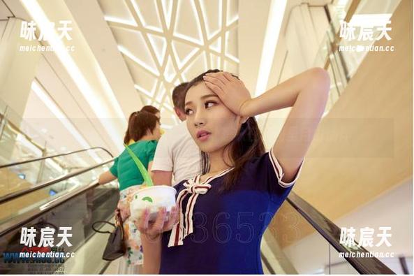 “纯肉色”的美图，爱丝让想象在套图里自由徜徉