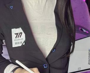 Byoru的堕姬写真集，更新了一波，其实我也只是路过看看。