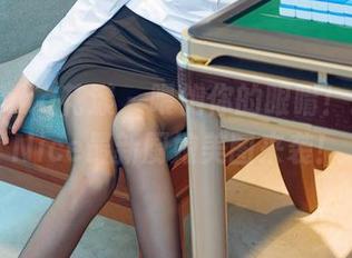 HuaYang花漾 – 喂饱你的眼睛！张思允Nice最新厨娘美图来袭！