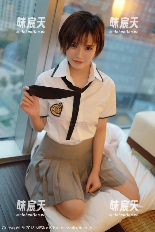 MFStar模范学院 - 在丝袜间游走，文静儿的作品让人欲罢不能！