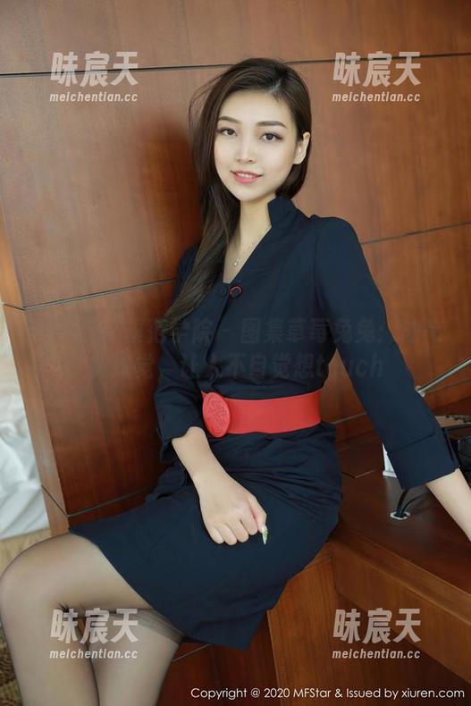 MFStar模范学院 - 图集草莓兔兔:油亮的感觉,让人不自觉想touch MFStar模范学院 - 图集草莓兔兔:油亮的感觉,让人不自觉想touch