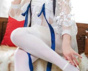 套图新发现：Natsuko夏夏子在金龙腾祥云下玩转埃吉尔风格！