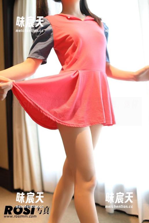 ROSI推出婚纱最新图包,想了想,这样的婚纱真的适合嘛? ROSI推出婚纱最新图包,想了想,这样的婚纱真的适合嘛?