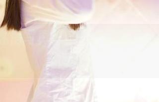 ROSI私房写真：穿上空姐制服，瞬间优雅出击