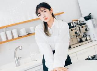 Sonson(손손)的泳池派对：谁说泳池只能游泳？