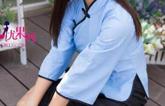 UGirls尤果网 – 乔依琳的红裙魅力合集：让我想起那些难忘的夏天啊！