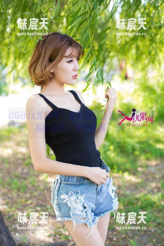 UGirls尤果网 - 林妃媛白丝合集：原图背后的故事，究竟隐藏了啥？