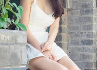 UGirls尤果网 – 谭晓彤的眼镜细节——图片合集，眼睛和心情都要被点亮！