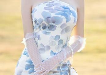 XIAOYU语画界 – 蜜桃酱的图库：裸足的每一瞬间，仿佛都在低语