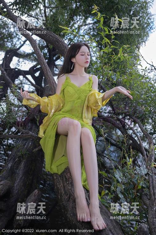Xiuren秀人网 - 美图精选：tina甜仔比基尼，反正我快晕了，那叫什么来着？
