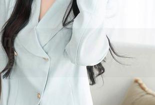 Xiuren秀人网 – 容容容Alice万圣节特辑：原图福利到底有多少？快来看看！