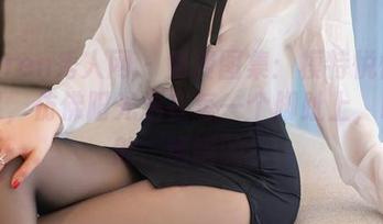 Xiuren秀人网 – 免费图集：模特悦悦的美足，仿佛阳光洒在每一个脚趾上，暖暖的、晒晒的！