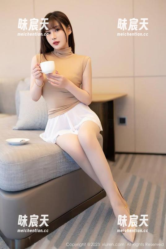Xiuren秀人网 - 我就想问，程程程的修女写真集有没有高清滤镜，可以把我也修成那样？