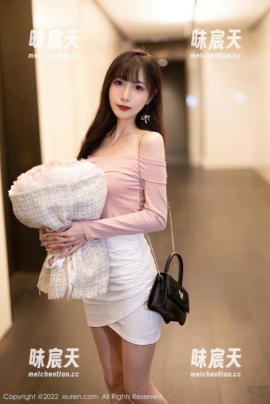 Xiuren秀人网 - 探秘绯月樱的睡衣写真：这是艺术还是诱惑？