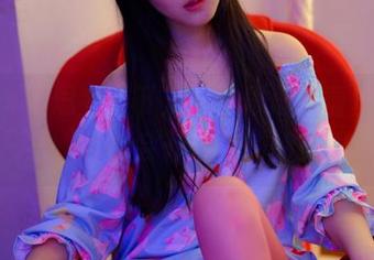 pans – 思考一下，下载思思的蕾丝写真集，可能会开启你的新世界