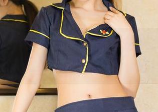 克拉女神 – 小芹美足高清作品集：这才是让人欲罢不能的‘足’迹！