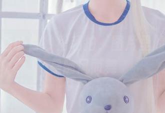 兔玩映画的白纱裙私拍，图片里的轻盈像是随风而舞