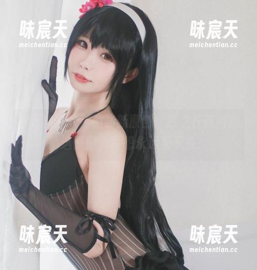 十万珍吱伏特的最新原创，霞之丘诗羽的精选原图，真想永远看下去！