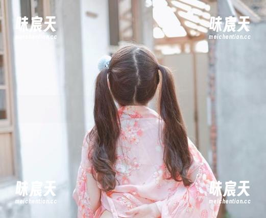 如果你爱奶牛，那就别错过可可小白兔的全套图包！