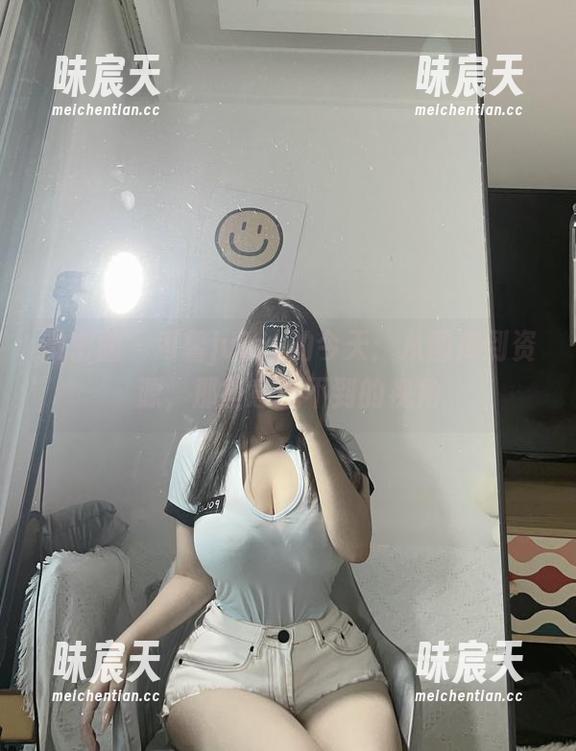 微密圈 - 可馨juicy的今天：从图库到资源，那些意想不到的视角