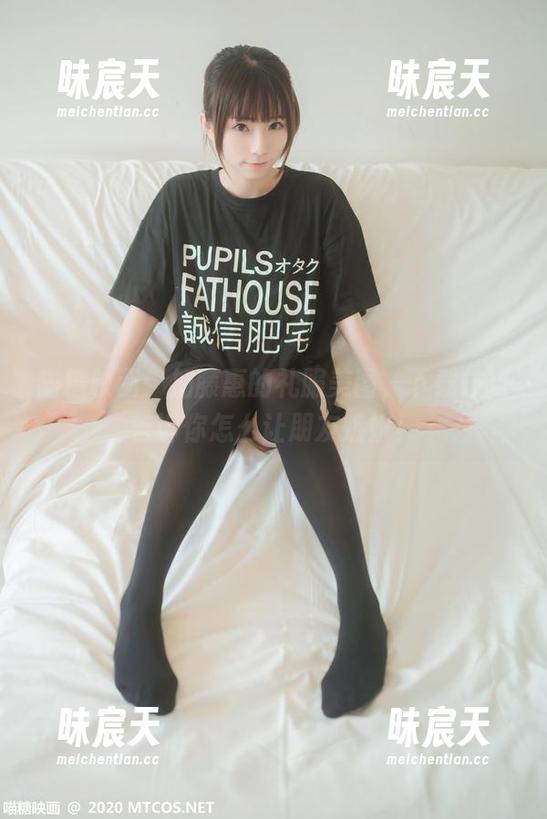 喵糖映画：加藤惠的礼服美图，下载技巧告诉你怎么让朋友嫉妒！