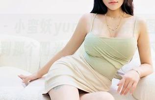 嗲囡囡 – 小蛮妖yummy短裤套图：一秒带你回到那个阳光明媚的夏日，不信你看！