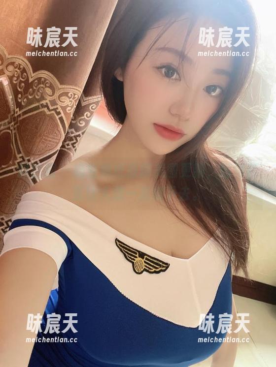 微密圈 - 奶宝妹纸最新美图更新，剧情简直让人想一直刷下去。