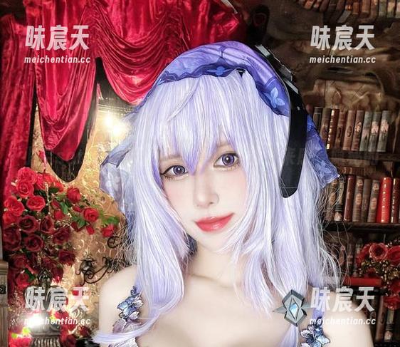 小空sora的吊带回眸：美图下载，来感受隐秘的氛围吧。