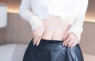 尤蜜荟 – 最新！这次不止是浴缸，乔漫妮mina图包里还有什么惊喜？