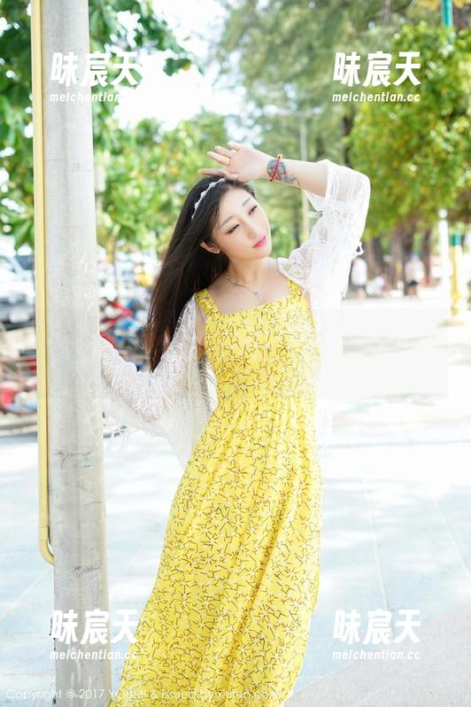 尤蜜荟 - 天使在街头——周思乔的写真，原图唤醒你心底的小期待！