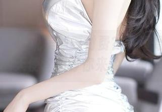 尤蜜荟 – 谁说美丽要付费？小海臀Rena的天使套图等你来免费领！
