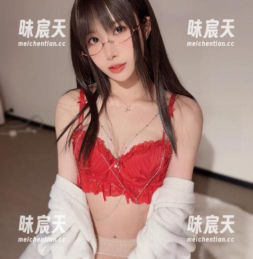 当布丁大法遇上比基尼，图包里竟有这么多宝藏资源？