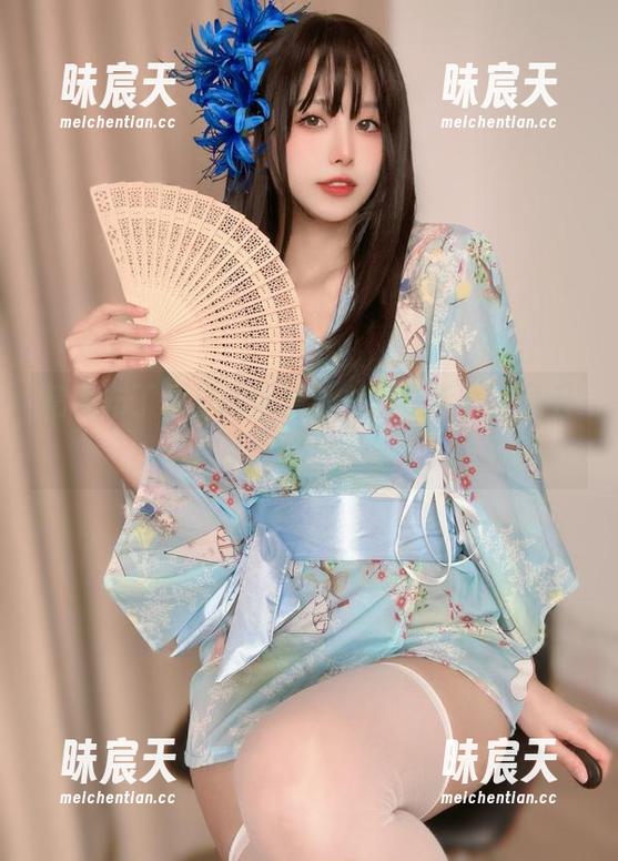 精选布丁大法的网袜，一图在手，立马升温！