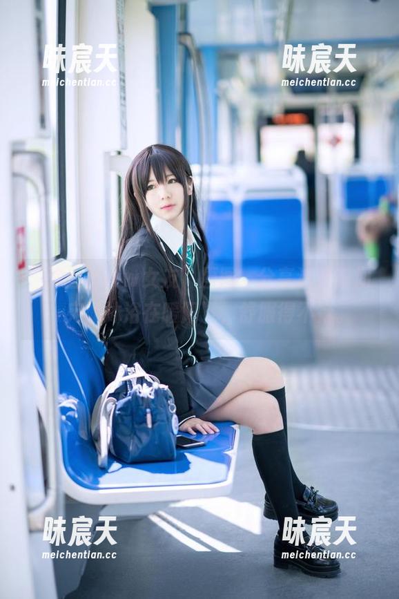 “弥音音ww女友”原图，分享这些瞬间，宛如沐浴在暖阳下，舒服得不行。