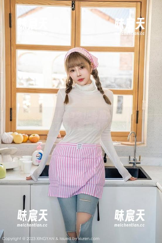 星颜社 - 转转Lisa女仆私拍：图片背后到底藏了多少隐秘的情愫？