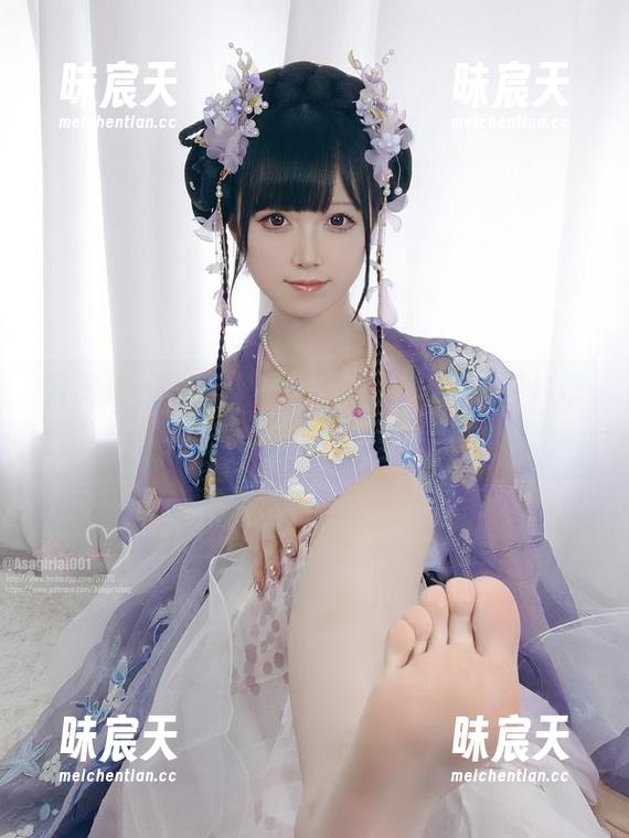 朝雾爱：围裙中的隐秘江湖，高清图片带你飞！