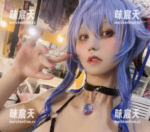 桜满三时的奶牛心酸与甜蜜：原神甘雨作品赏析