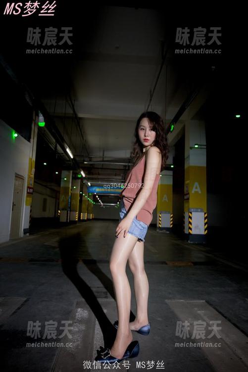 梦丝女神 - 学妹的私拍美图,花月舞,这是一场光与影的疯狂舞蹈! 梦丝女神 - 学妹的私拍美图,花月舞,这是一场光与影的疯狂舞蹈!