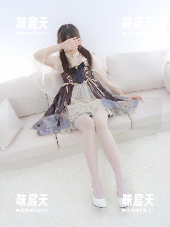 看森萝财团的黑丝少女写真，怎么感觉心跳加速？