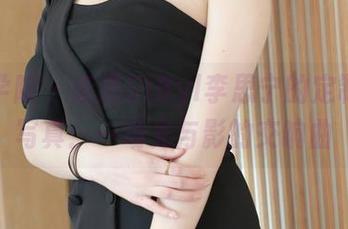 模范学院 – 走进SiByl李思宁的定制少女写真：一场光与影的交响曲