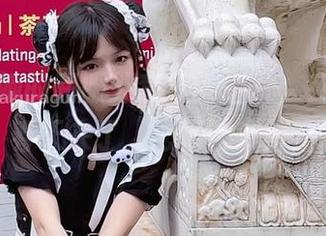 樱群和她的和服外套最新图片，突然觉得春天来了，心情都变好！