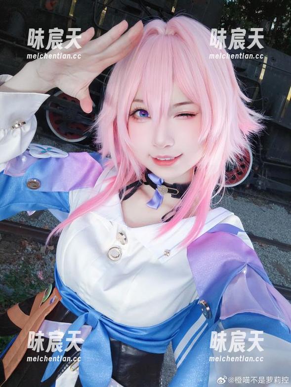 最新橙喵奶牛写真，老司机们别走开，快来一起“养牛”！