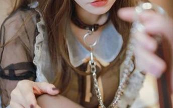 图集热辣来袭！次屁啦的礼服，幽默感和美丽并行不悖！
