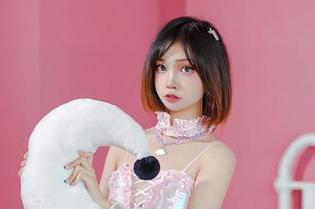 套图大揭秘：洛桑w伊梓女仆日记Ⅲ，生活的细节，甜蜜又陌生！