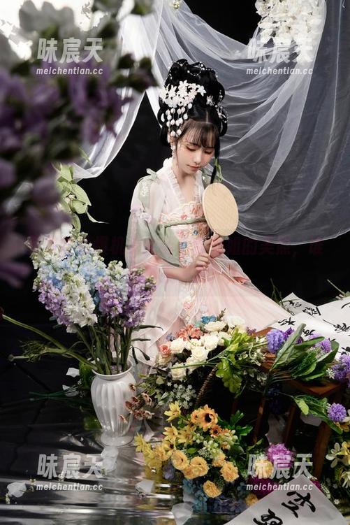 免费查看爆机少女喵小吉姐姐的美照，谁还不来一波？