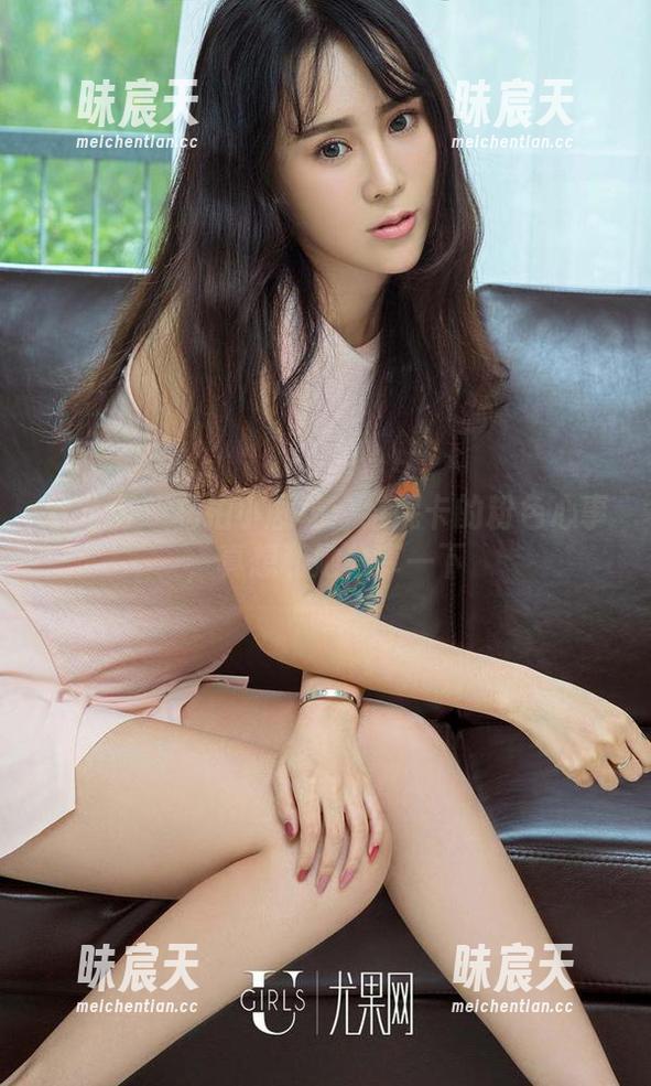 爱尤物 - 私拍小剧场：维妮卡的粉色心事，真想和她分享一下