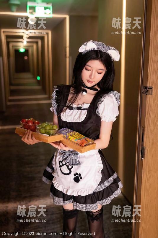 秀人网 - 在线追踪，乔伊joy的美图证明“白色”不仅仅是颜色！