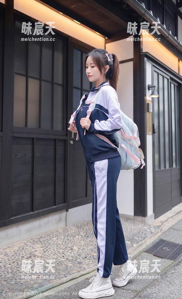 秀人网 - 下雨也挡不住的短裙诱惑!小雨baby的图包,下载后看得再也不想出门! 秀人网 - 下雨也挡不住的短裙诱惑!小雨baby的图包,下载后看得再也不想出门!