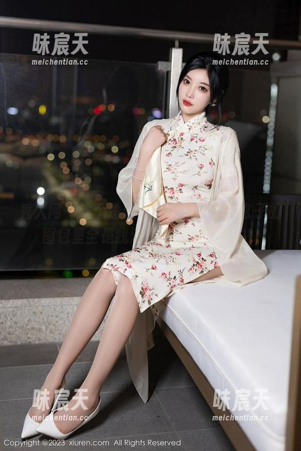 秀人网 - 这个瑜伽作品太精彩了，玄子的图包里全是我没见过的拉伸方式！