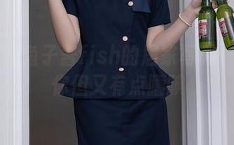 秀人网 – 鱼子酱fish的居家写真：想说爱你但又有点腼腆